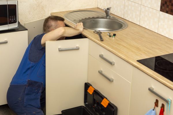 Cost of Kitchen Sink Plumbing in New Castle