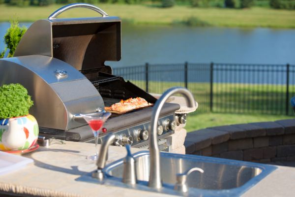 Cost of Outdoor Kitchen Plumbing in New Castle